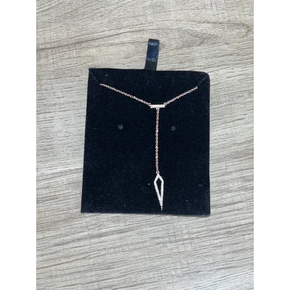 NWOT Rose Gold Tone Arrow Drop Elegant Made With Swarovski Crystal Necklace‎ NEW - Picture 3 of 5